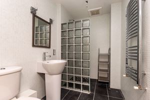 Photo 20- click for photo gallery